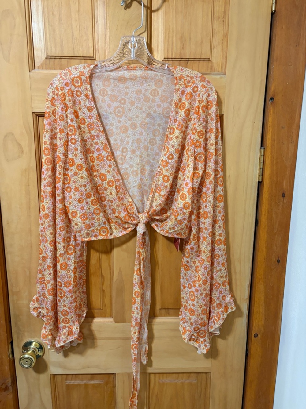 🌹5 for $25🌹Verdusa Orange Floral Tie-Front Blouse/ Kimono